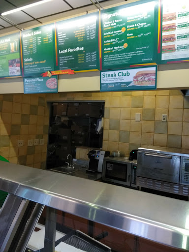 Restaurant «SUBWAY®Restaurants», reviews and photos, 46 N Sutter St, Stockton, CA 95202, USA