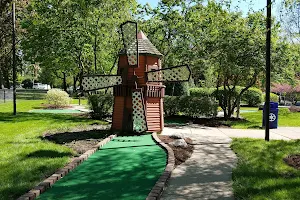 Stone Creek Miniature Golf image