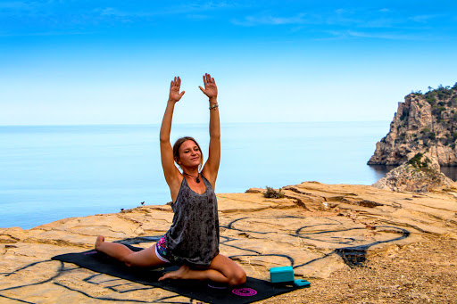 Sitios para practicar yoga en Ibiza