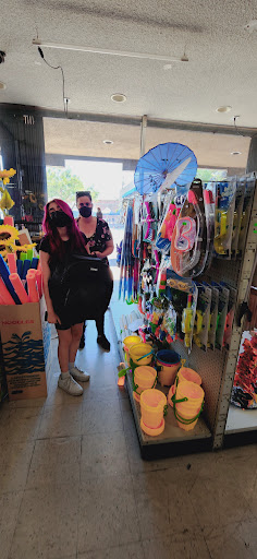 Dollar Store «Dollar Deals», reviews and photos, 6039 N Figueroa St, Los Angeles, CA 90042, USA