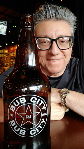 Barbecue Restaurant «Bub City», reviews and photos, 5441 Park Pl, Rosemont, IL 60018, USA