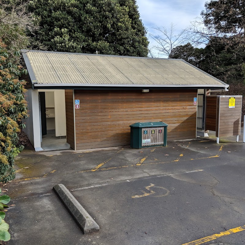 Dunedin Botanic Garden Western Toilet