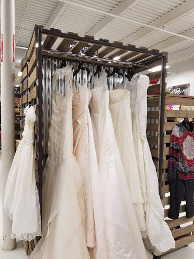 Thrift Store «The Salvation Army Family Store», reviews and photos, 345 Huntington Turnpike, Bridgeport, CT 06610, USA