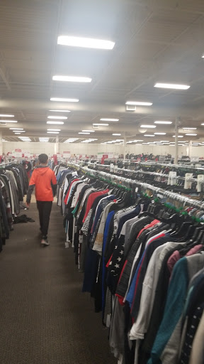 Clothing Store «Burlington Coat Factory», reviews and photos, 500 E Aurora Rd, Macedonia, OH 44056, USA