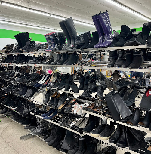 Thrift Store «Goodwill Store & Donation Center», reviews and photos