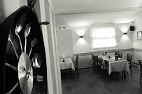 Atmosphère du Restaurant français Au Pot de Grès à Montagnat - n°3
