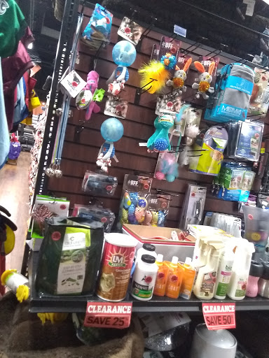 Pet Store «Pet Valu», reviews and photos, 114 Shawan Rd, Hunt Valley, MD 21030, USA