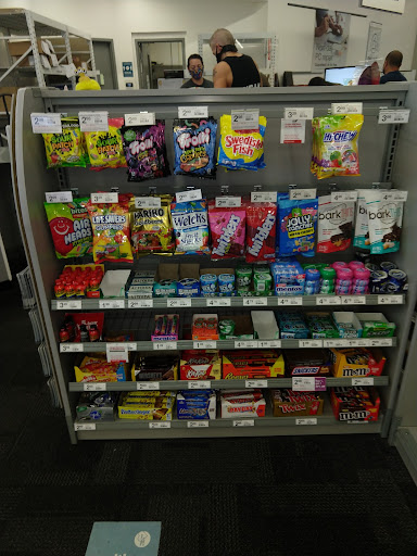 Office Supply Store «Staples», reviews and photos, 6450 Sunset Blvd, Hollywood, CA 90028, USA