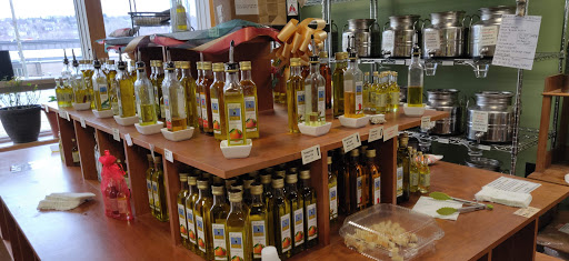 The Olive Oil Factory Store, 197 Huntingdon Ave, Waterbury, CT 06708, USA, 