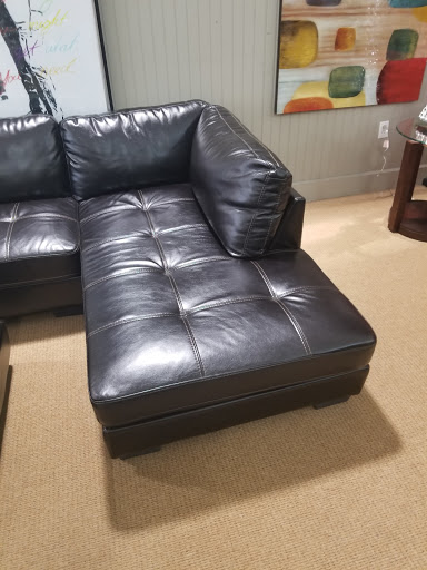 Furniture Store «Value City Furniture», reviews and photos, 4095 Richmond Rd, Warrensville Heights, OH 44122, USA