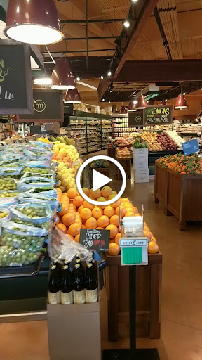 Gourmet Grocery Store «Metropolitan Market», reviews and photos, 2320 42nd Ave SW, Seattle, WA 98116, USA