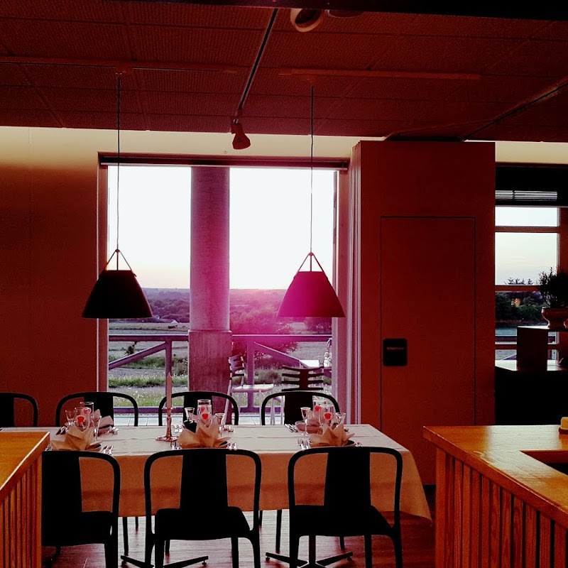 Cafe Lindholm - restaurant, selskaber, takeaway, catering, møder & konference