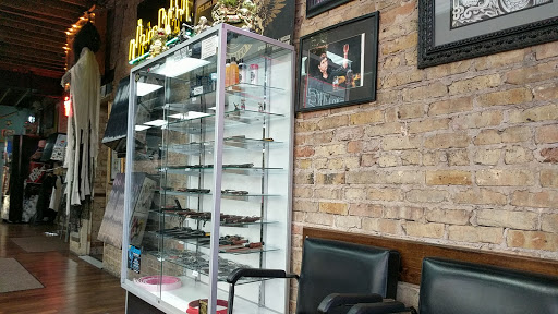 Tattoo Shop «Chi Town Tattoo & Body Piercing», reviews and photos, 5056 W Lawrence Ave, Chicago, IL 60630, USA