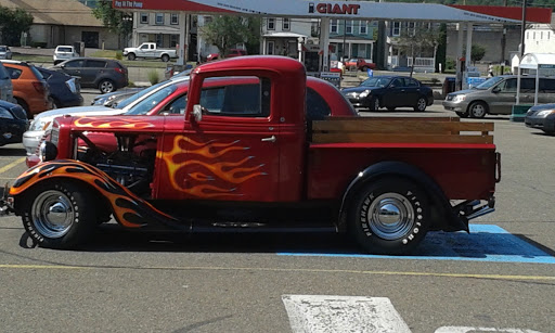 Grocery Store «Giant Food Stores», reviews and photos, 328 Church St, Danville, PA 17821, USA