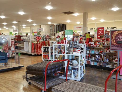 Home Goods Store «HomeGoods», reviews and photos, 2911 Rio Grande Blvd #100, Colleyville, TX 76034, USA