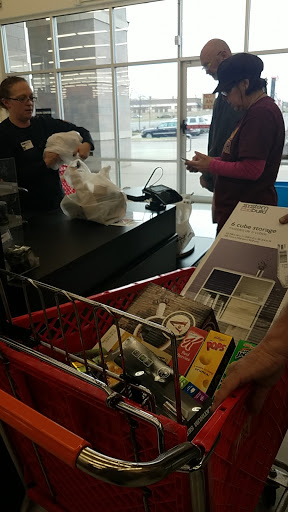 Discount Store «Big Lots», reviews and photos, 13637 Washington St, Kansas City, MO 64145, USA