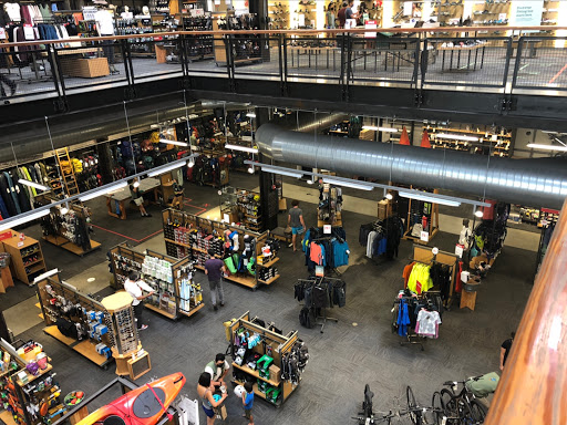 Camping Store «REI», reviews and photos, 2700 Seaglass Way, Oxnard, CA 93036, USA