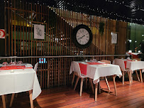 Atmosphère du Restaurant L'avant Seine à Épinay-sur-Seine - n°8