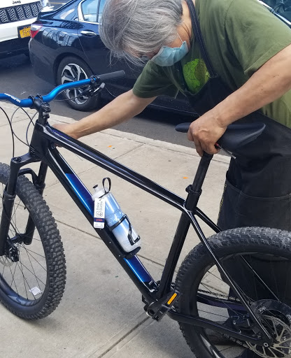 Bicycle Repair Shop «Westchester Bicycle Pro Shop», reviews and photos, 2611 Westchester Ave, Bronx, NY 10461, USA