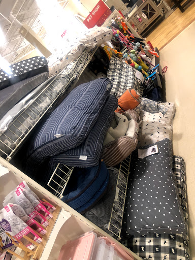 Department Store «HomeGoods», reviews and photos, 162 Everett Ave, Chelsea, MA 02150, USA