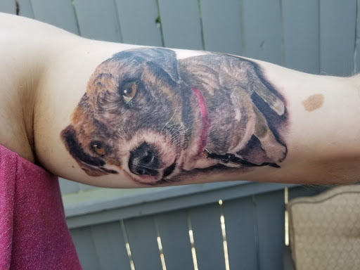 Tattoo Shop «DermAdorn Tattoo», reviews and photos, 361 W End Blvd, Winston-Salem, NC 27101, USA