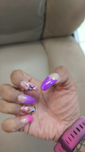 Beauty Salon «Jenny T Hair & Nail Salon», reviews and photos, 400 John F Kennedy Way # 80, Willingboro, NJ 08046, USA