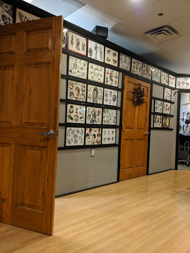 Tattoo Shop «Chameleon Tattoo & Body Piercing», reviews and photos, 36 John F. Kennedy St, Cambridge, MA 02138, USA