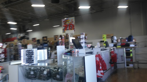 Discount Store «K-Momo Mega Liquidation Center», reviews and photos, 2301 W Indian School Rd, Phoenix, AZ 85015, USA