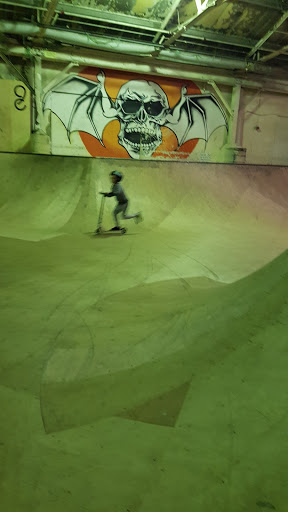 Skateboarding lessons Bradford