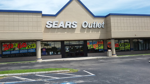 Sears Outlet, 5251 110th Ave N Ste 120, Clearwater, FL 33760, USA, 