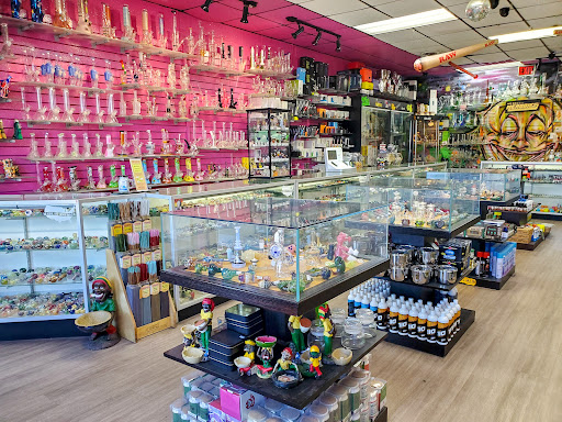 Tobacco Shop «Up In Smoke - Surfside», reviews and photos, 325 US-17 BUS, Surfside Beach, SC 29575, USA