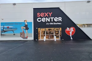 Sexy center image