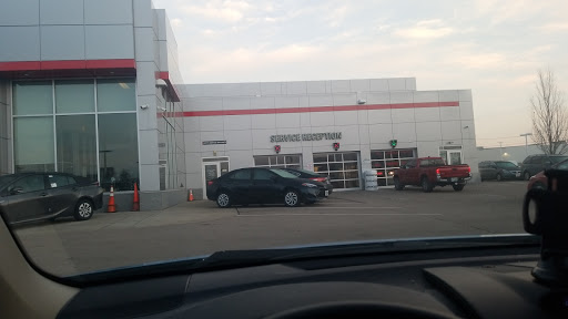 Used Car Dealer «Toyota of Nashua», reviews and photos, 10 Marmon Dr, Nashua, NH 03060, USA