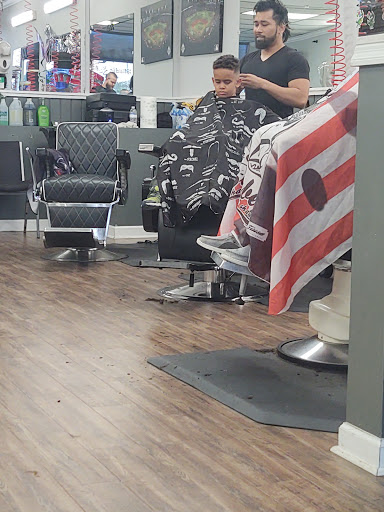 Barber Shop «Upper Cutz Hair Studio», reviews and photos, 3883 N Lecanto Hwy, Beverly Hills, FL 34465, USA