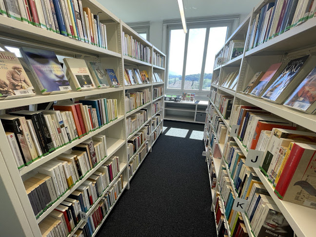 Kommentare und Rezensionen über Bibliothèque de Villars-sur-Glâne