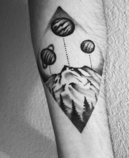 Tattoo Shop «Metropolis Tattoo and Fine Art», reviews and photos, 721 S Elm St Suite 109, Denton, TX 76201, USA