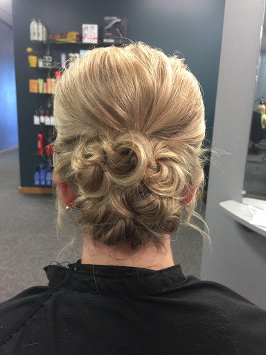 Beauty Salon «Headlines Hair Designs», reviews and photos, 204 E Chicago Rd, Sturgis, MI 49091, USA