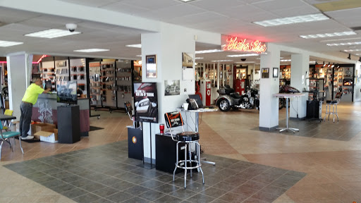 Harley-Davidson Dealer «South East Harley-Davidson», reviews and photos, 23105 Aurora Rd, Bedford Heights, OH 44146, USA