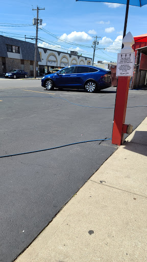 Car Wash «Westbury Car Wash», reviews and photos, 14 Urban Ave, Westbury, NY 11590, USA