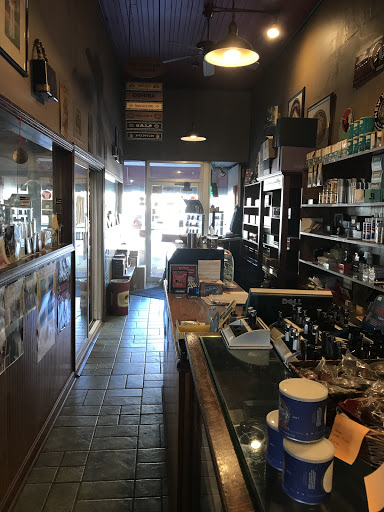 Tobacco Shop «El Fumador Cigars Pipes Tobacco», reviews and photos, 518 Beaver St, Sewickley, PA 15143, USA