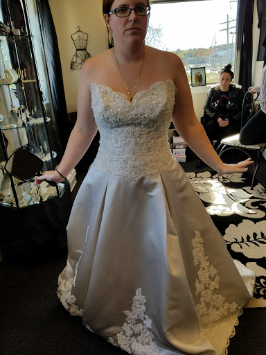 Bridal Shop «Blushing Bride», reviews and photos, 215 Newbury St # 207, Peabody, MA 01960, USA