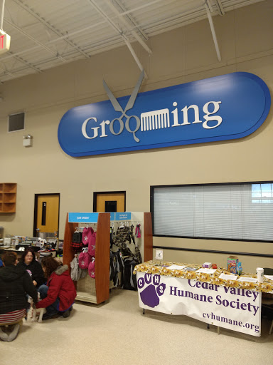 Pet Supply Store «PetSmart», reviews and photos, 4810 1st Ave NE, Cedar Rapids, IA 52402, USA