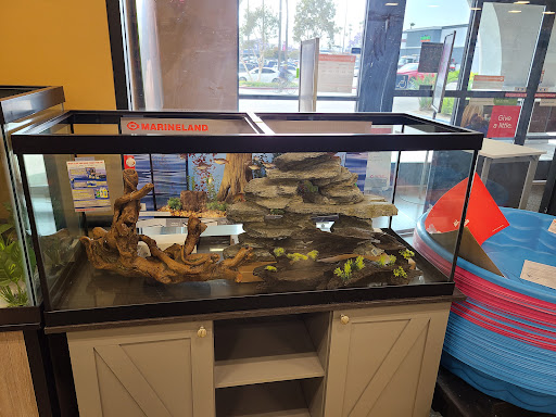 Pet Supply Store «PetSmart», reviews and photos, 2141 N Rose Ave, Oxnard, CA 93036, USA