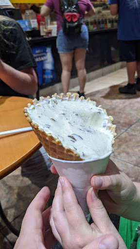 Ice Cream Shop «Cold Stone Creamery», reviews and photos, 15 Blake Blvd, Kissimmee, FL 34747, USA