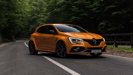 Photo 2 - Dyna Pieces