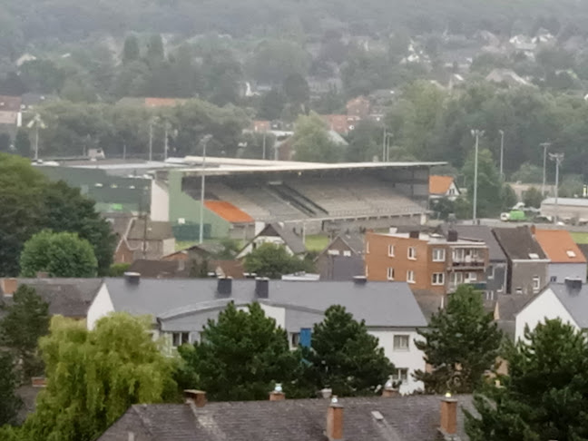 Beoordelingen van Centre sportif de Wavre in Waver - Parkeergarage