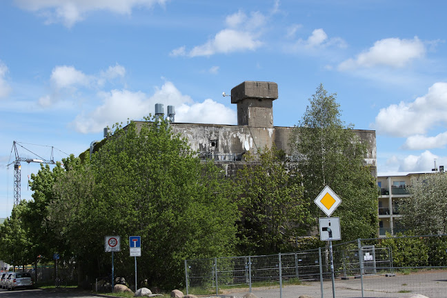 Kletterwand am Bunker - Sportklettern - Bouldern - Höhenklettern - Seilklettern - Grenchen