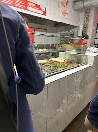 Atmosphère du Restaurant allemand Sürpriz - Berliner Kebab à Paris - n°8