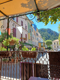 Atmosphère du Hôtel Restaurant La Forge à Castellane - n°2