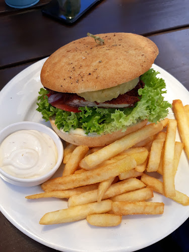 Junction Cafe & Dairy - Whangarei